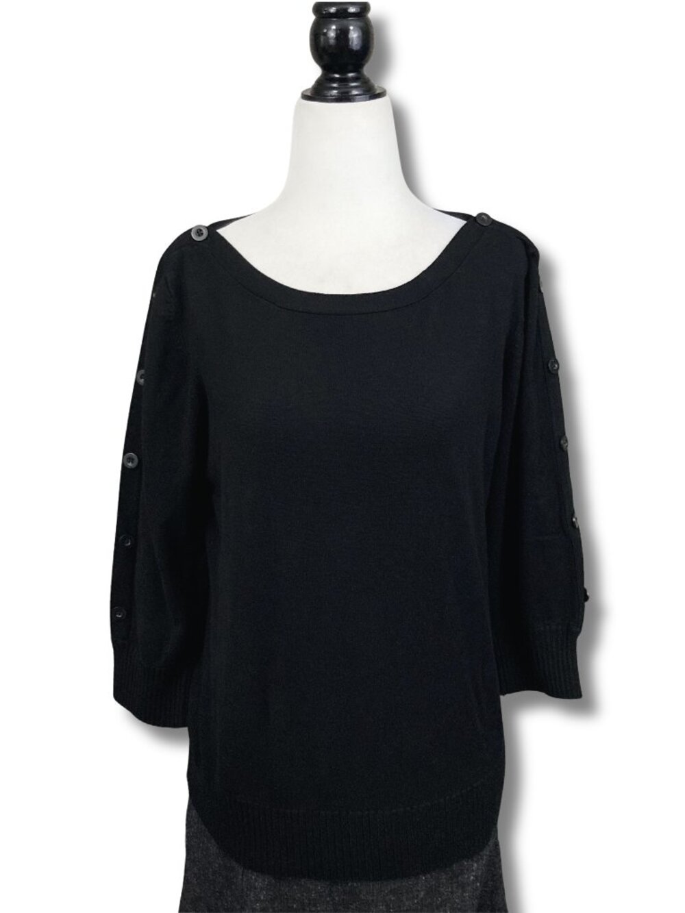DALIA Black boatneck sweater w/ button adorned 3/4th length sleeves LARGE XL 1X